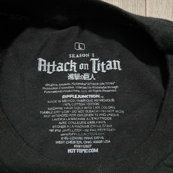 Attack on Titan Season 3 Anime T-Shirt Size L Ripple Junction Black - Picture 3 of 6